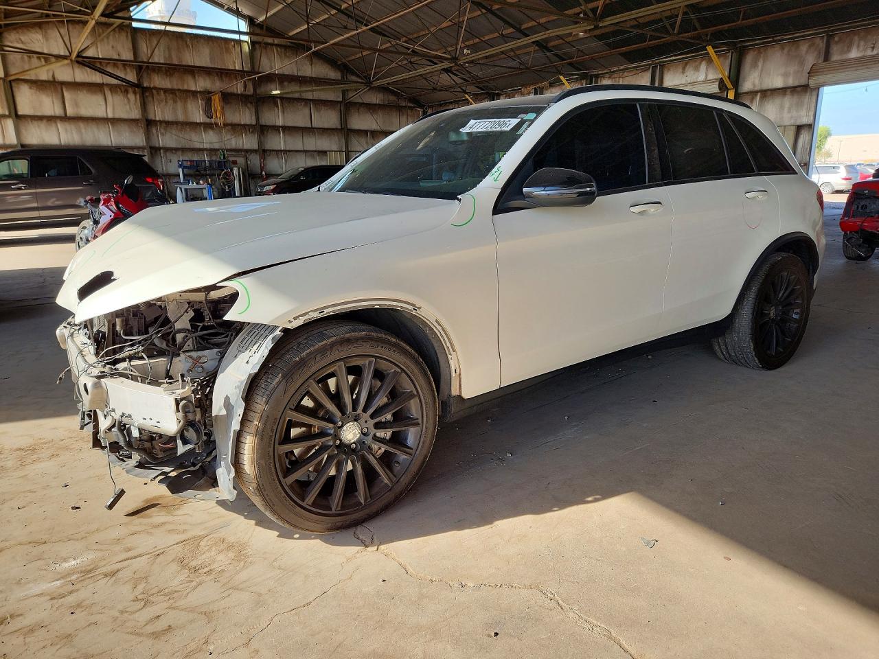 2017 MERCEDES-BENZ GLC