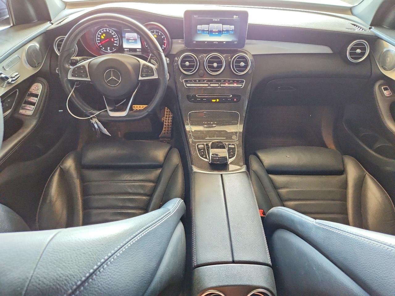 2017 MERCEDES-BENZ GLC 43 4MATIC AMG photo 8
