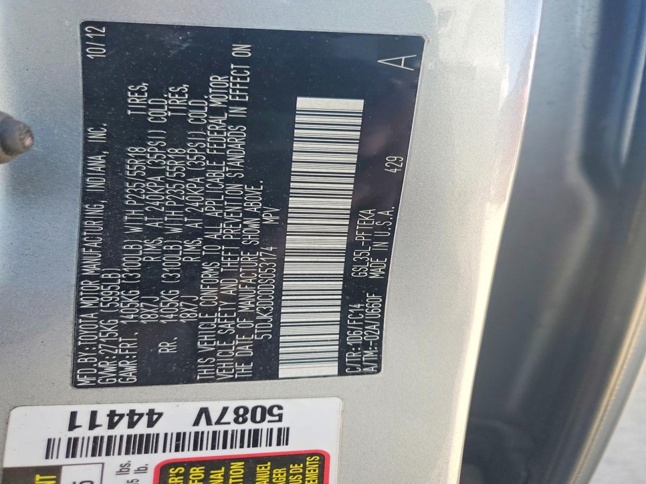 2013 TOYOTA SIENNA LE 7-PASSENGER photo 25