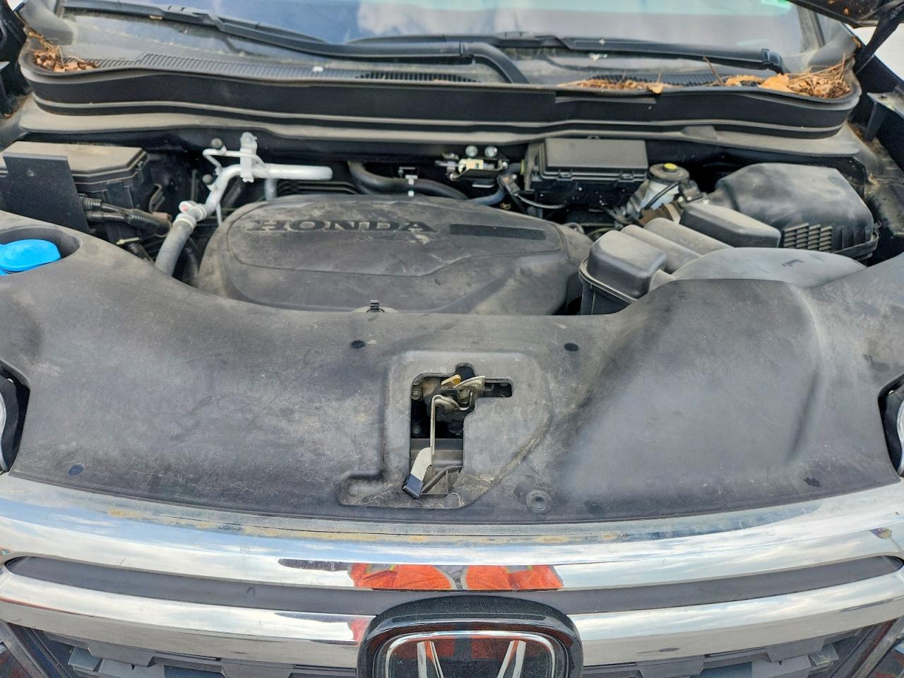 2020 HONDA RIDGELINE SPORT photo 11