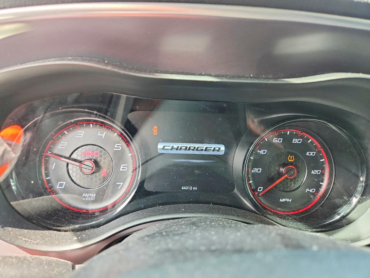 2020 DODGE CHARGER SXT photo 17