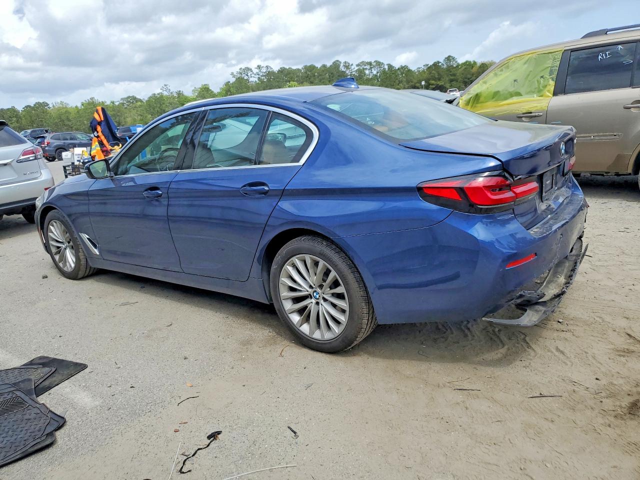 2023 BMW 530 I photo 3