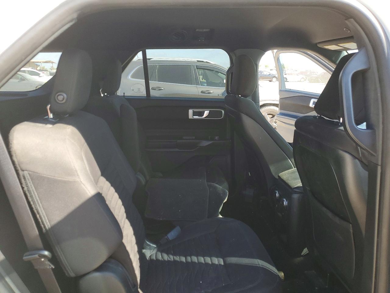 2020 FORD EXPLORER XLT photo 21