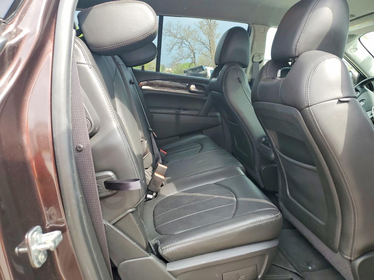 2015 BUICK ENCLAVE photo 31
