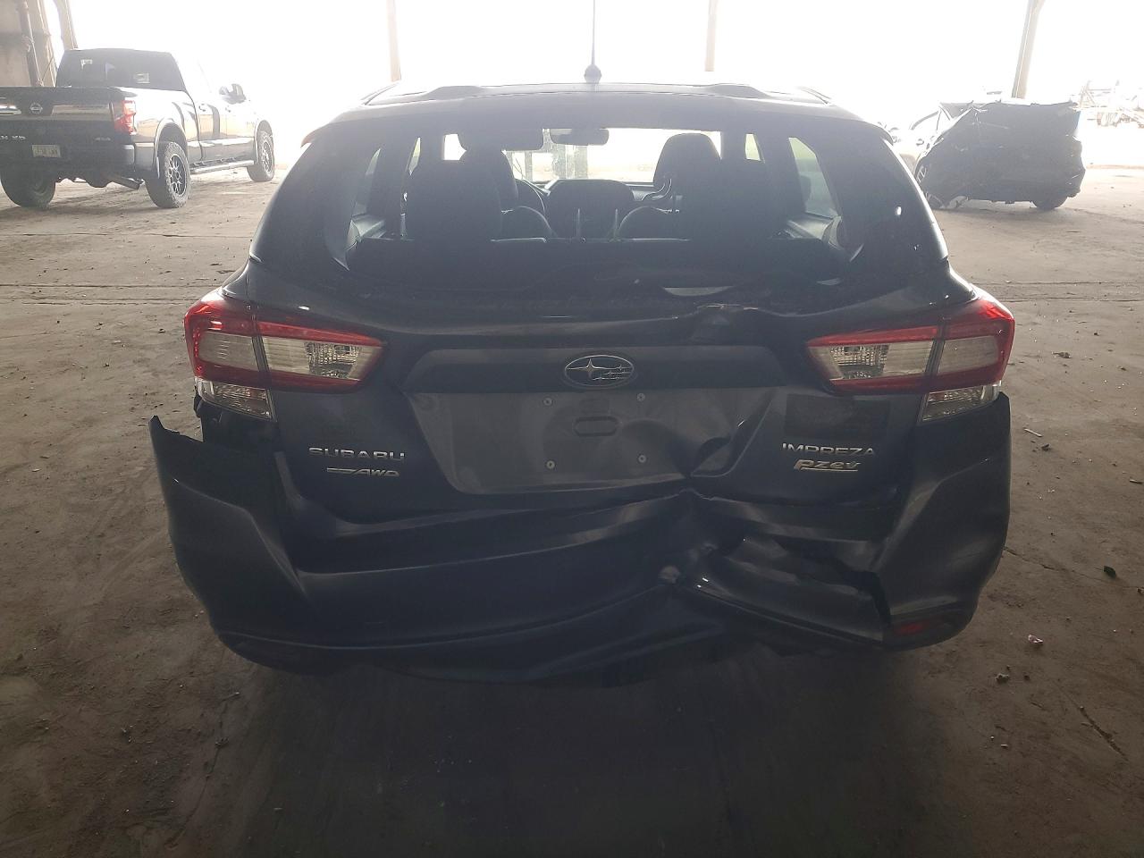 2017 SUBARU IMPREZA photo 11