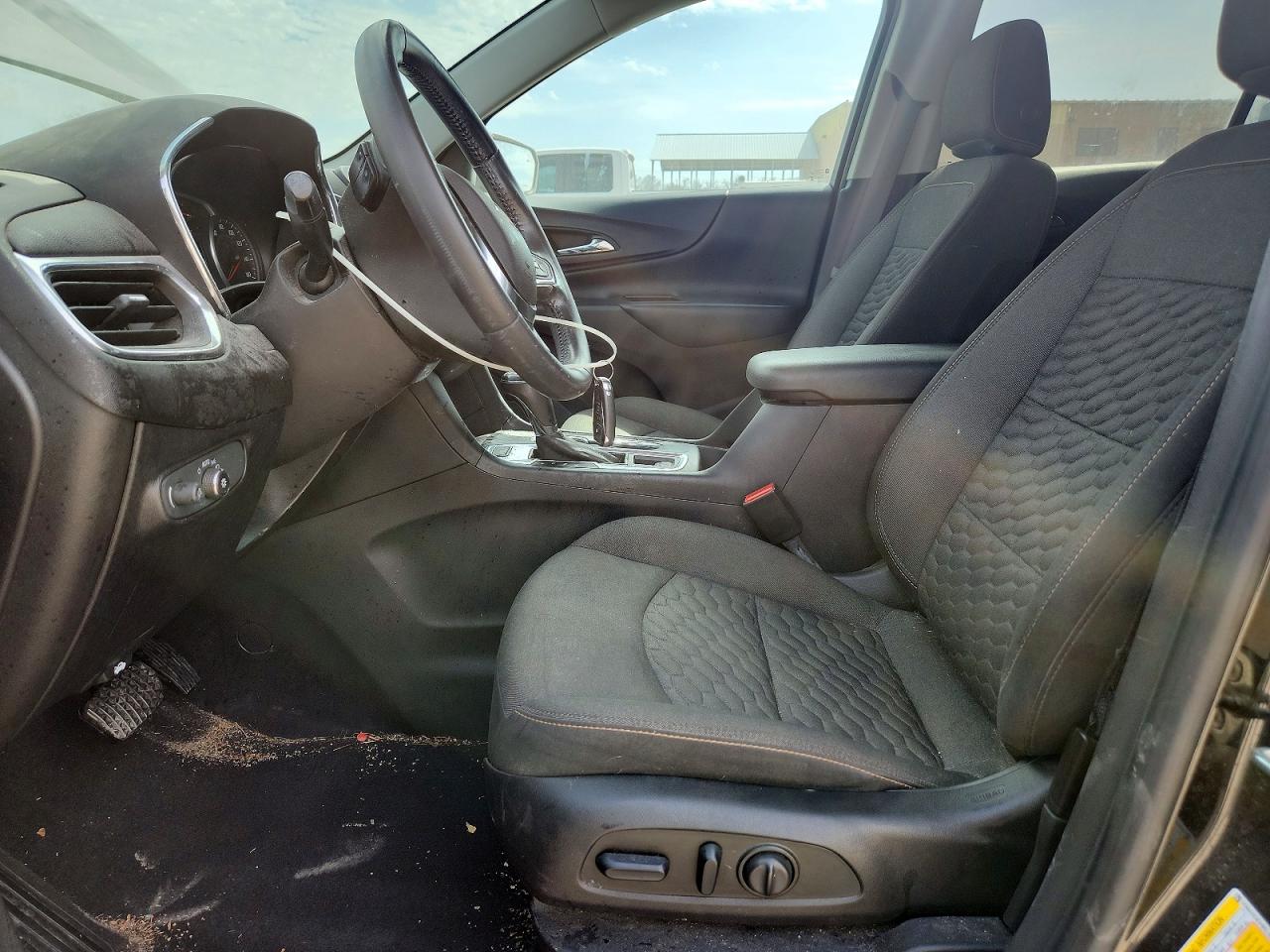 2019 CHEVROLET EQUINOX LT photo 13