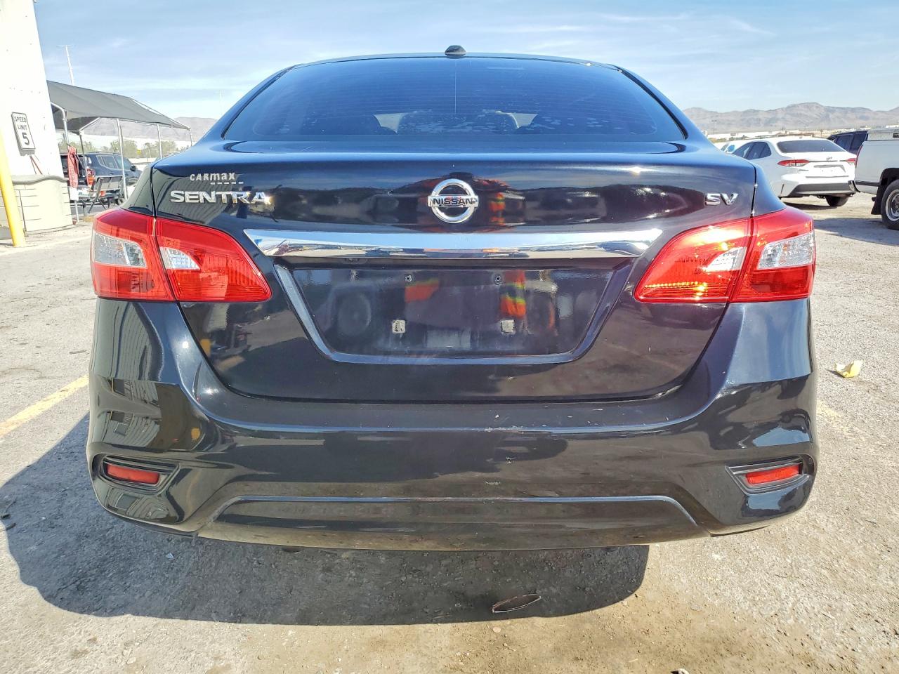 2018 NISSAN SENTRA SV photo 11