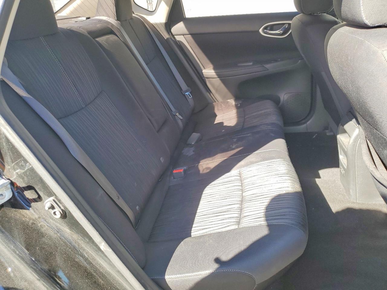 2018 NISSAN SENTRA SV photo 19