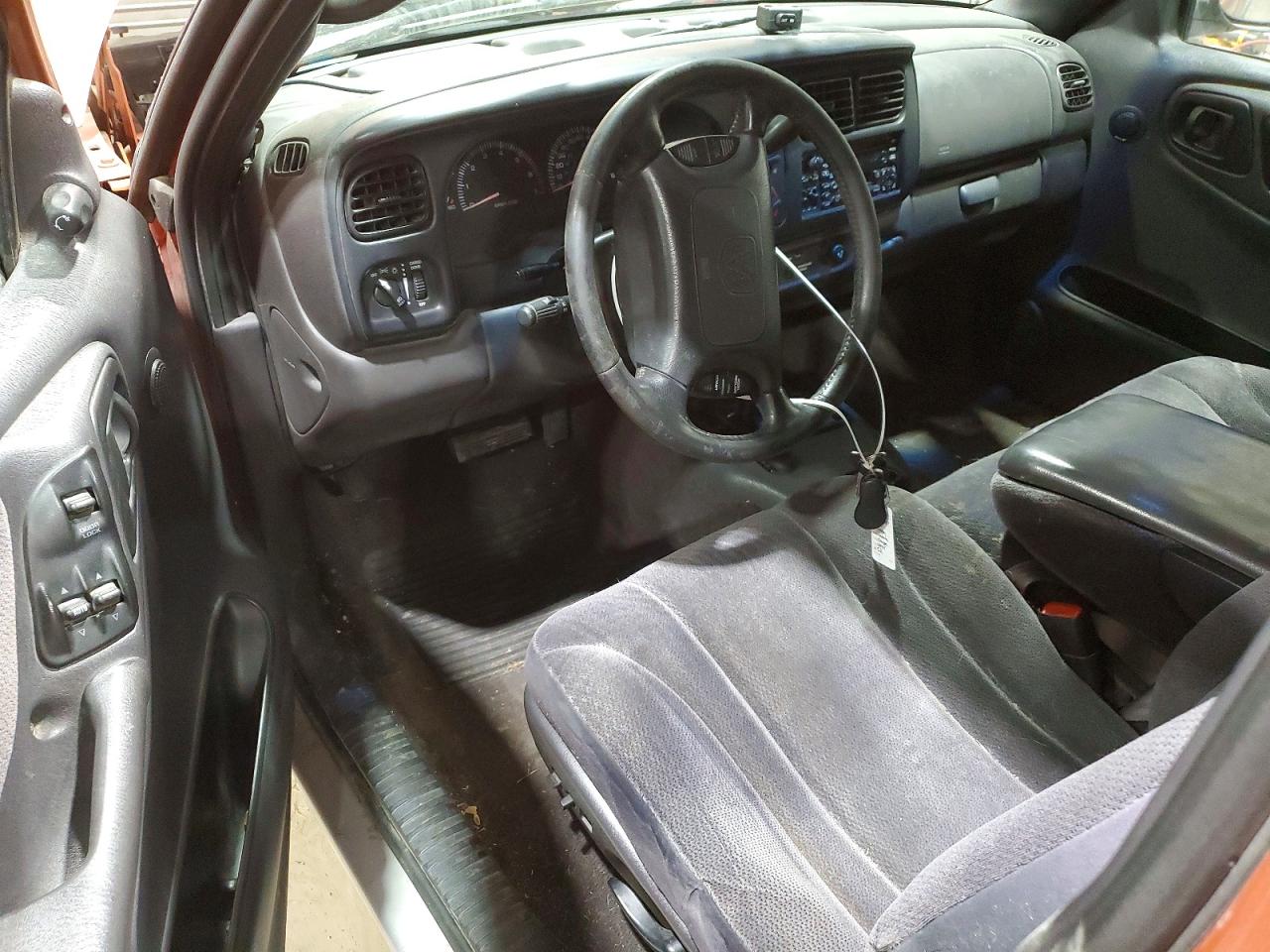 2000 DODGE DAKOTA photo 8