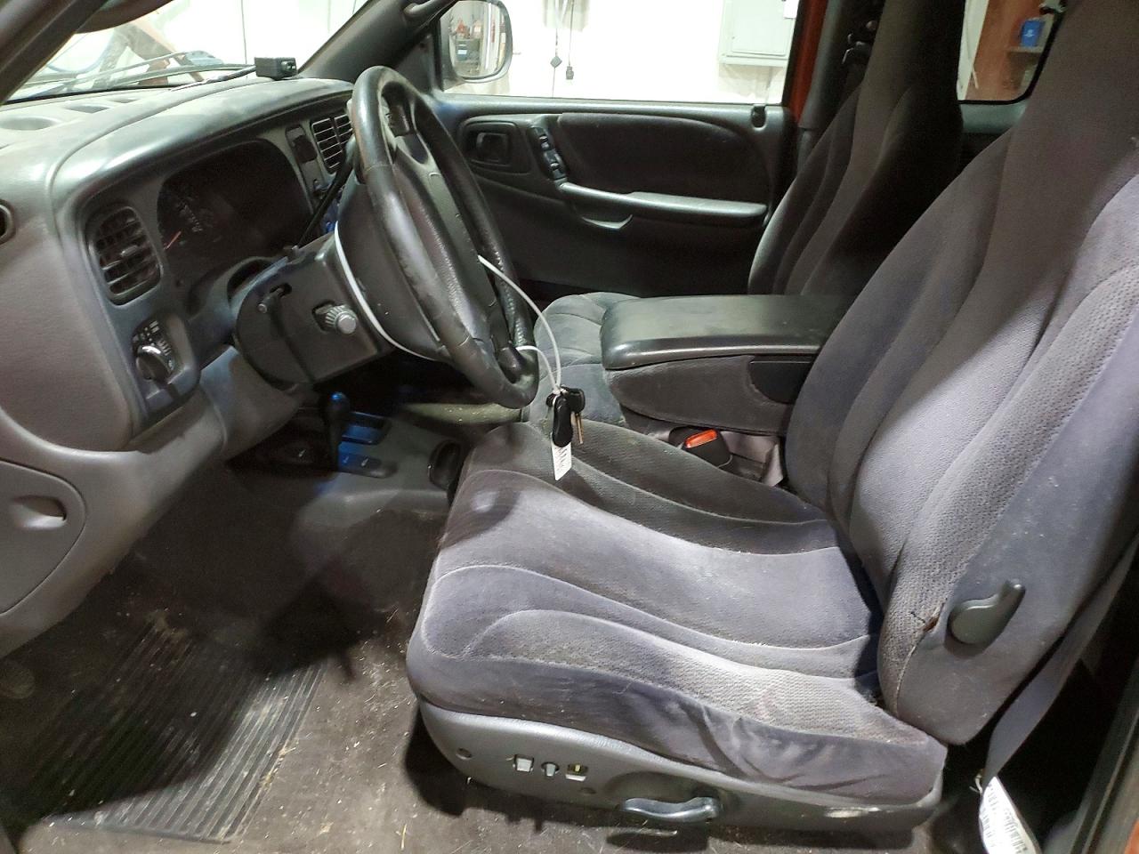 2000 DODGE DAKOTA photo 7