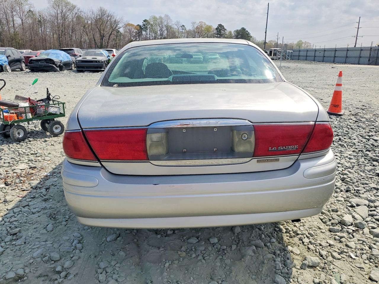 2004 BUICK LESABRE CUSTOM photo 11