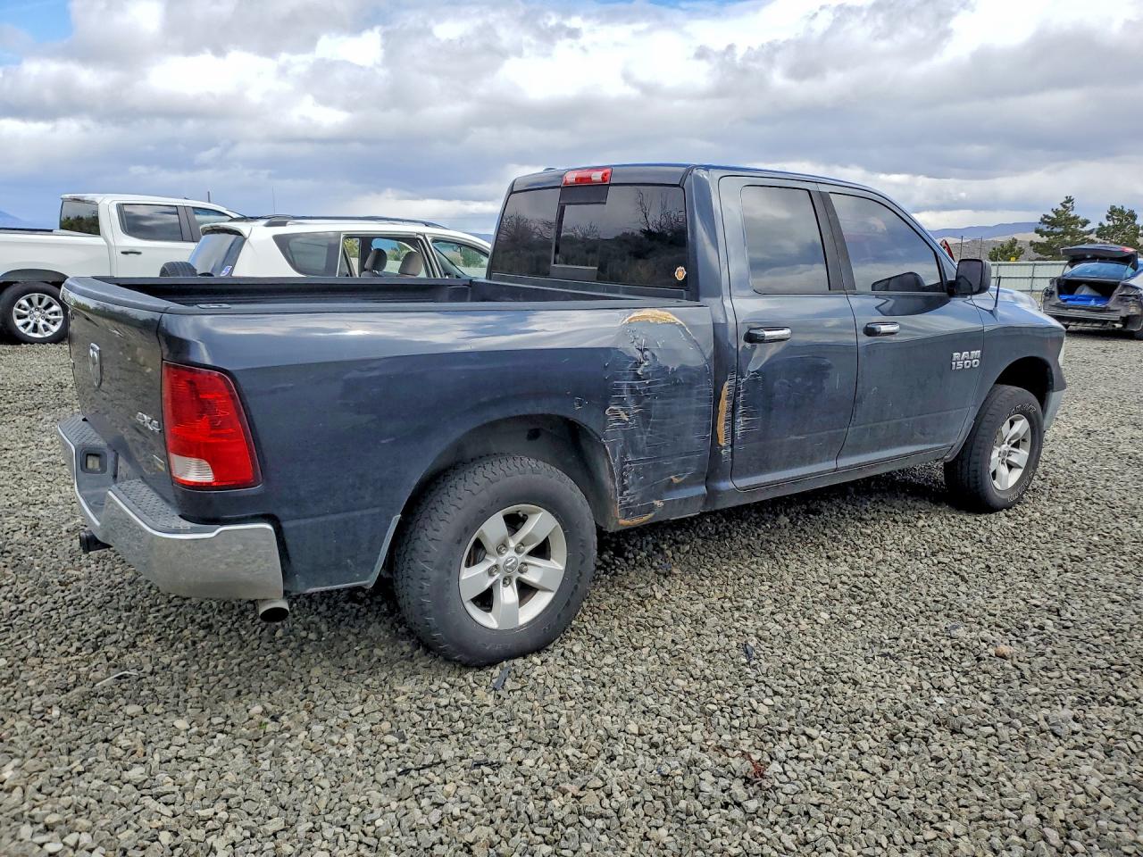 2013 RAM 1500 SLT photo 7