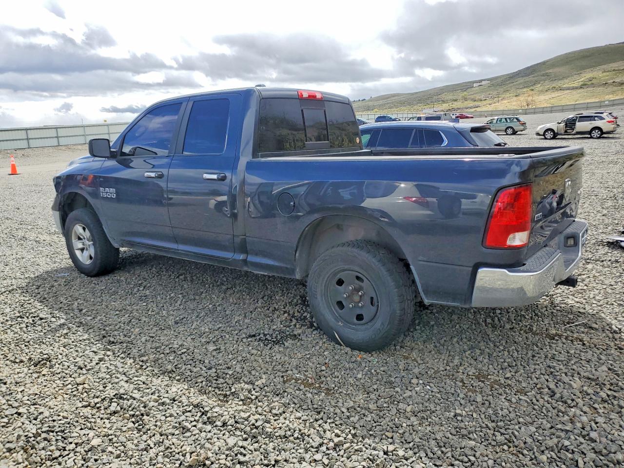 2013 RAM 1500 SLT photo 4