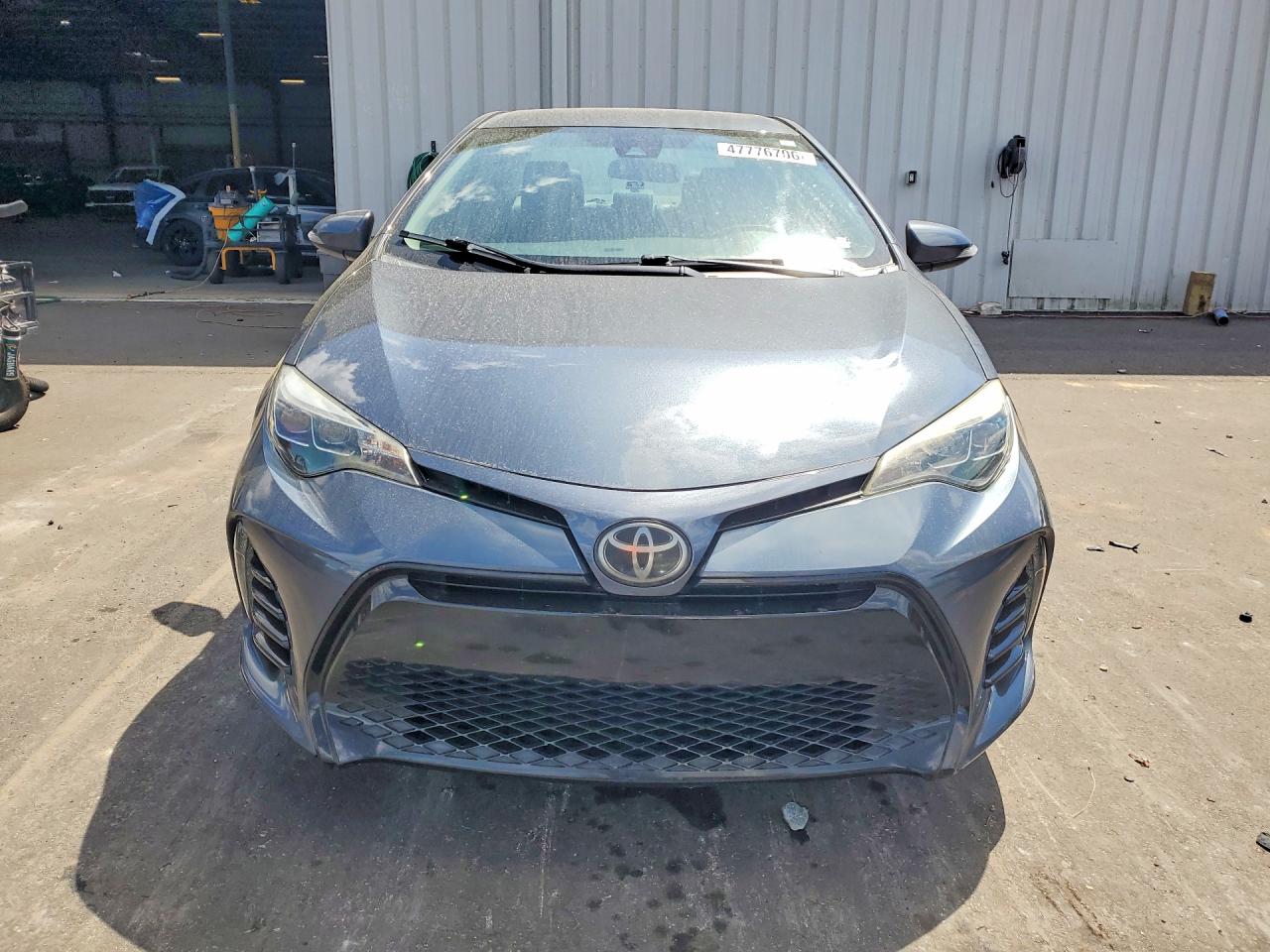 2018 TOYOTA COROLLA LE photo 9