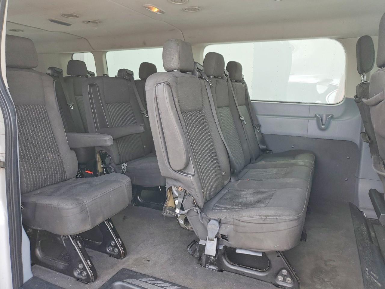 2017 FORD TRANSIT T-350 photo 21