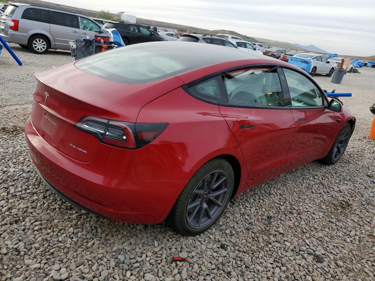 2021 TESLA MODEL 3 photo 3