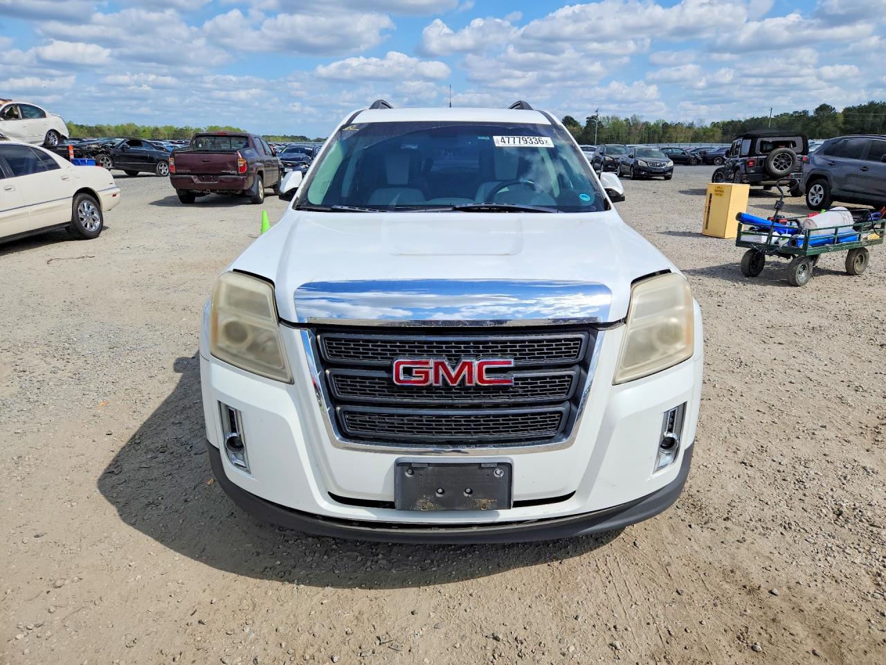 2011 GMC TERRAIN SLT photo 9