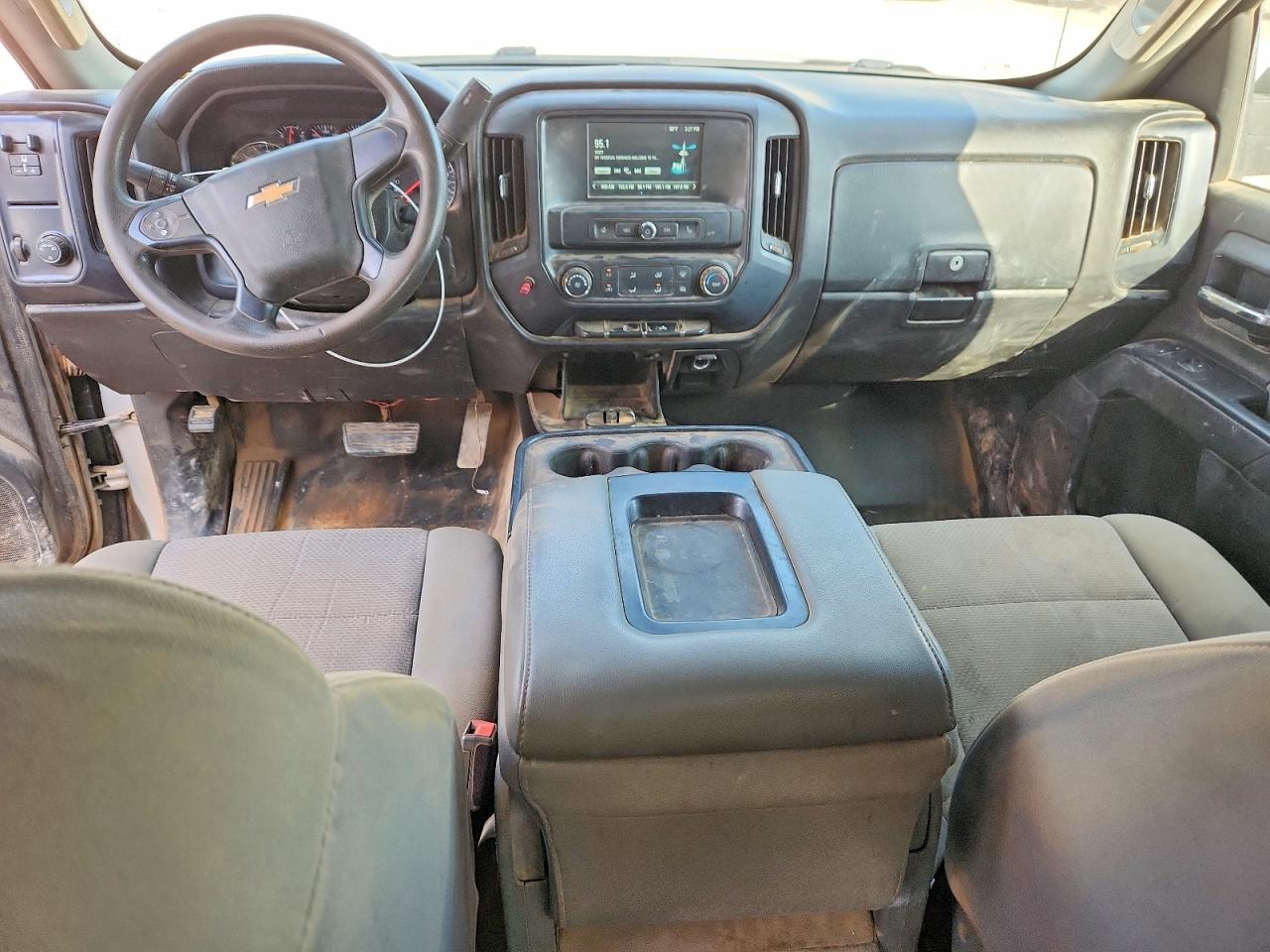 2018 CHEVROLET SILVERADO C1500 photo 15