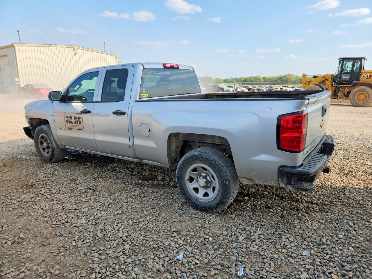 2018 CHEVROLET SILVERADO C1500 photo 3