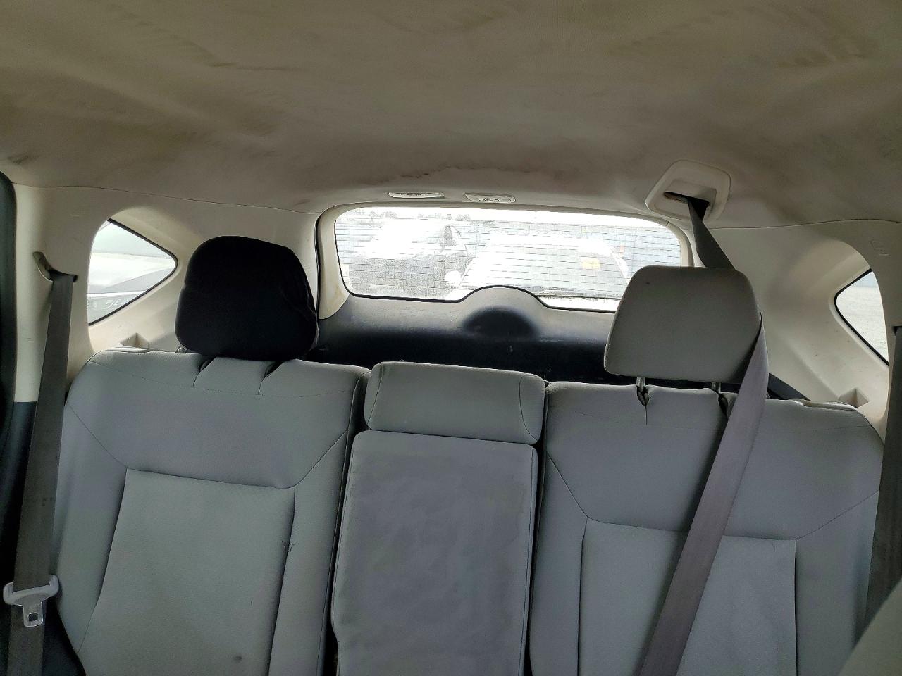 2015 HONDA CR-V LX photo 10