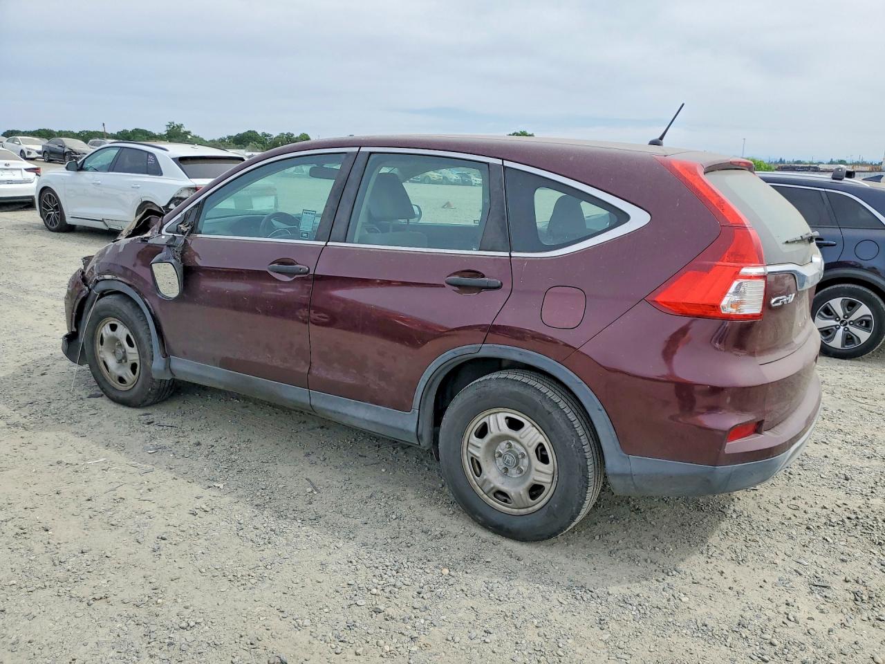 2015 HONDA CR-V LX photo 2