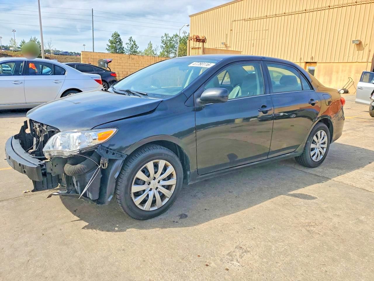 2013 TOYOTA COROLLA