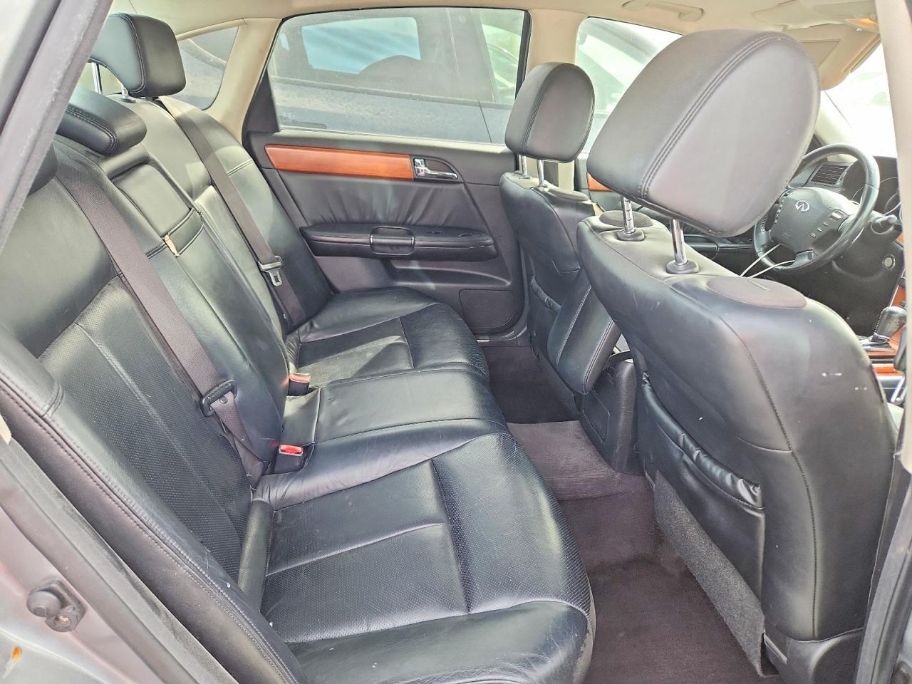 2007 INFINITI M35 X photo 19