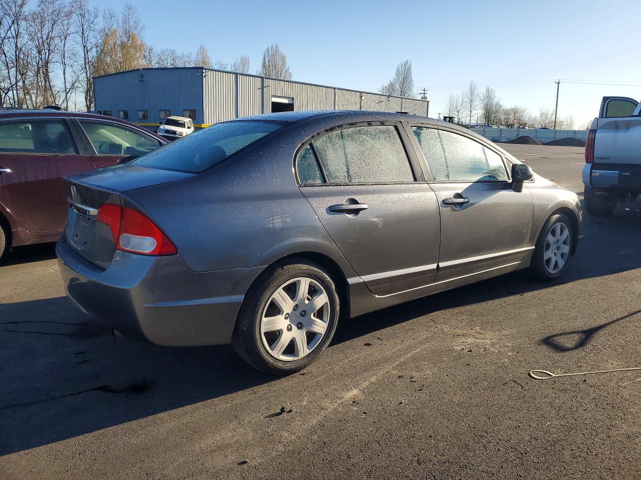 2011 HONDA CIVIC LX photo 5