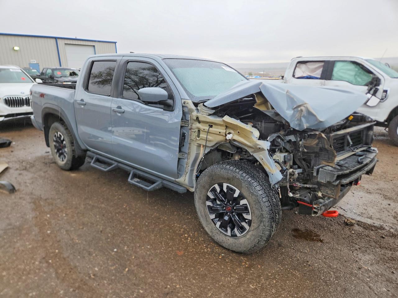 2024 NISSAN FRONTIER PRO-4X photo 7