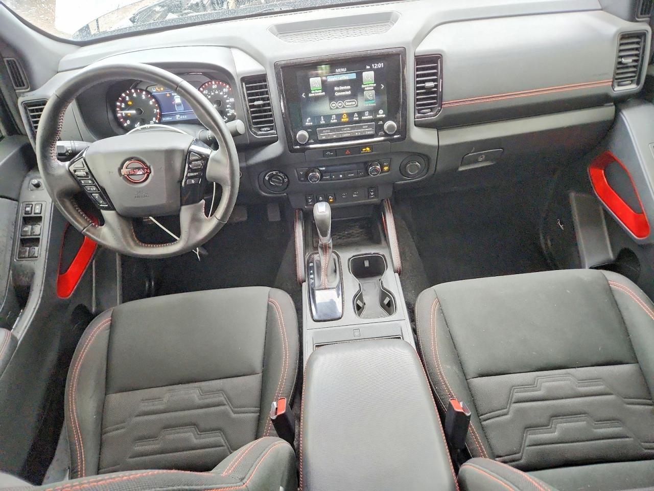 2024 NISSAN FRONTIER PRO-4X photo 15