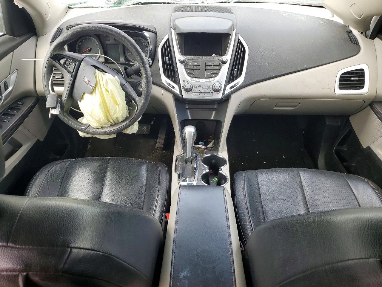 2015 GMC TERRAIN SLE photo 22
