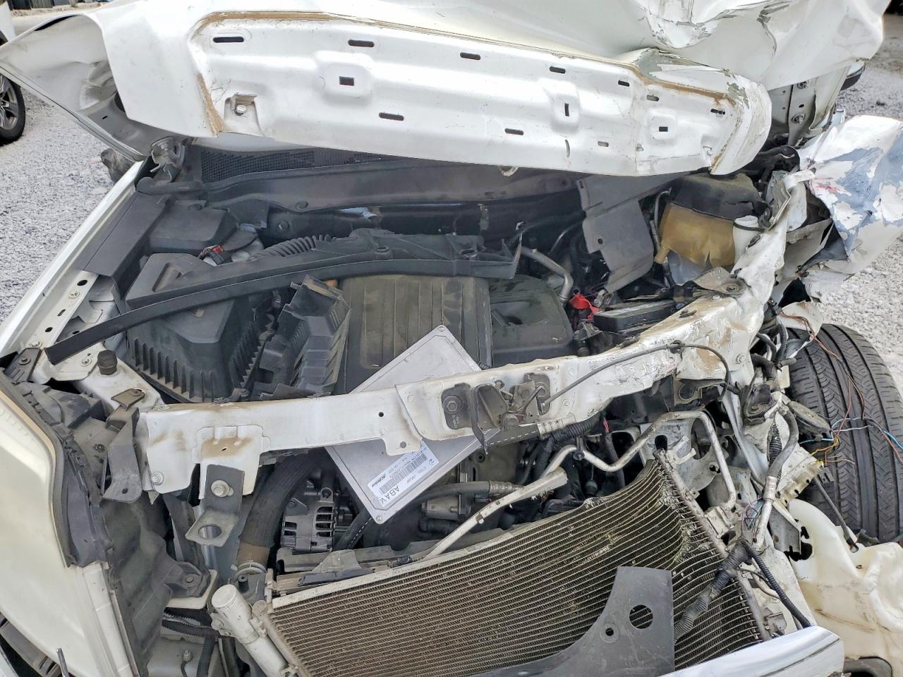 2015 GMC TERRAIN SLE photo 31