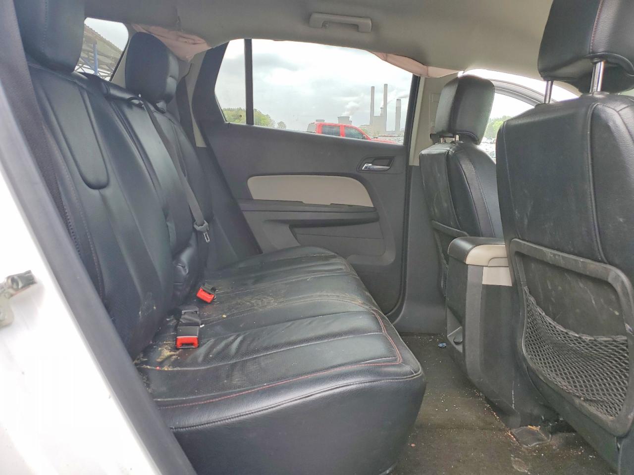 2015 GMC TERRAIN SLE photo 28