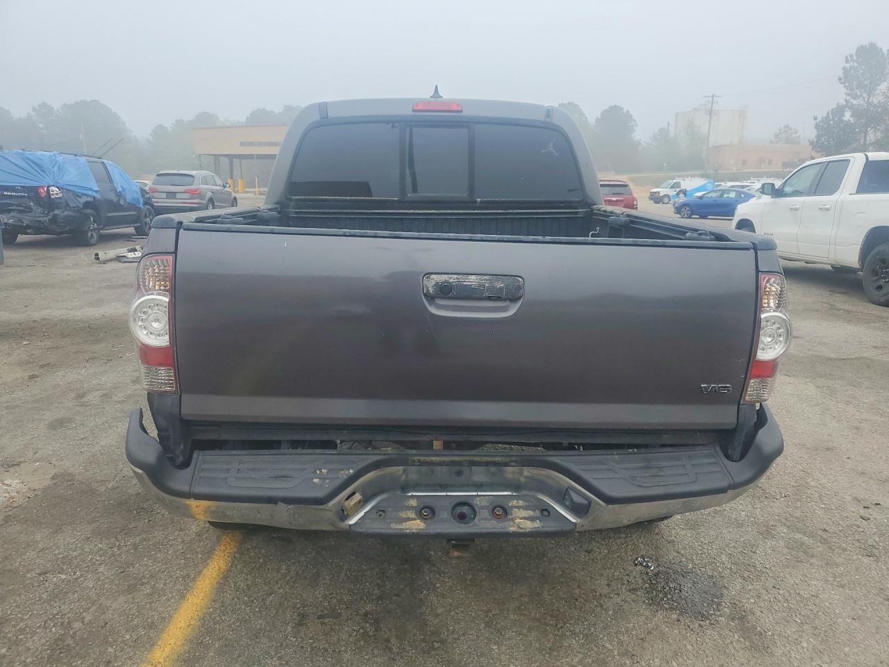 2012 TOYOTA TACOMA V6 photo 11