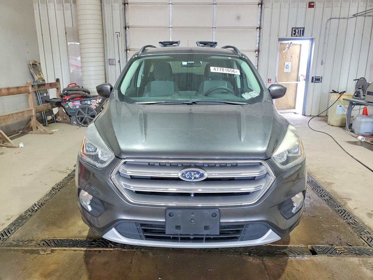 2017 FORD ESCAPE SE photo 9