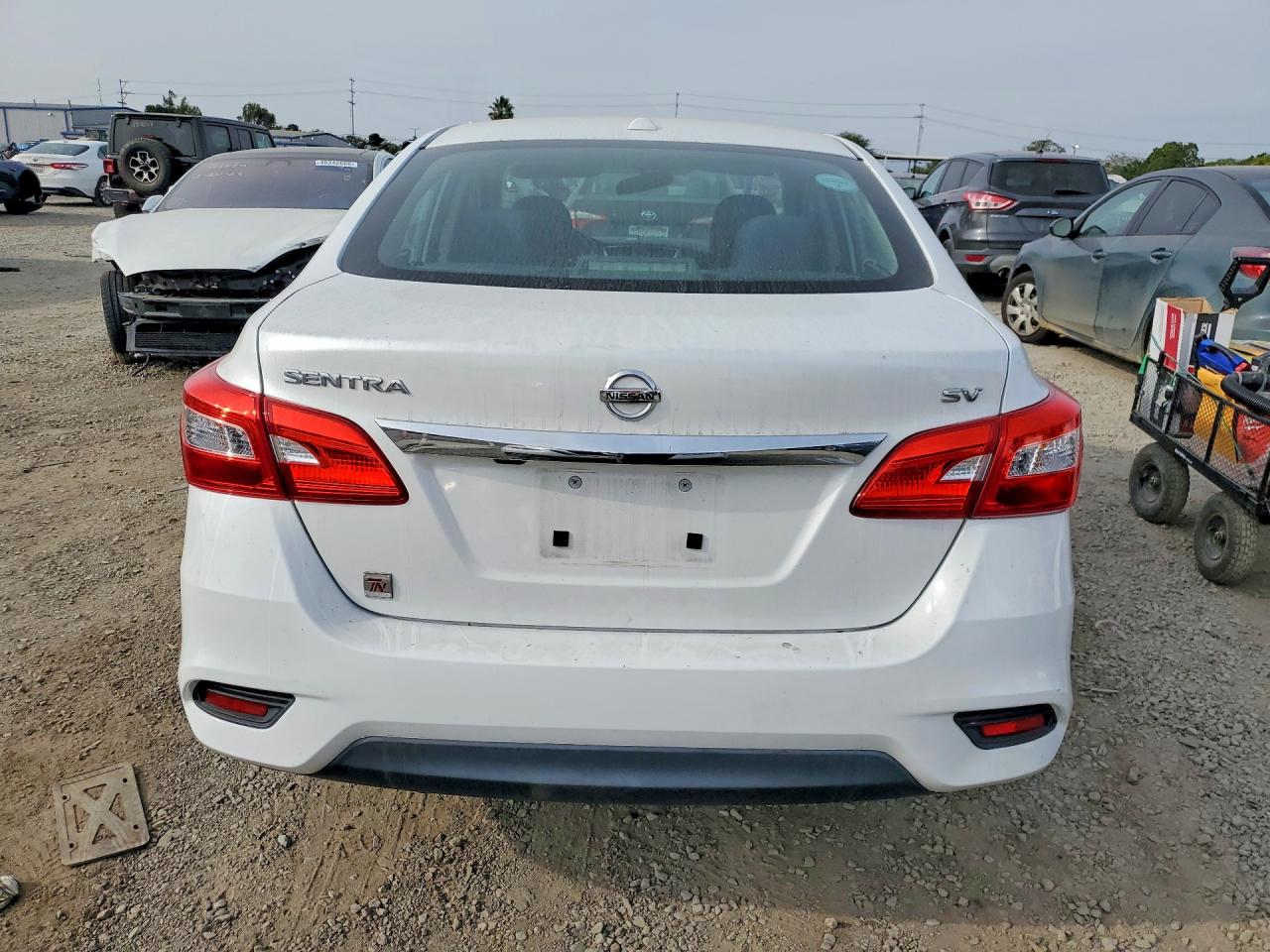 2016 NISSAN SENTRA SV photo 6