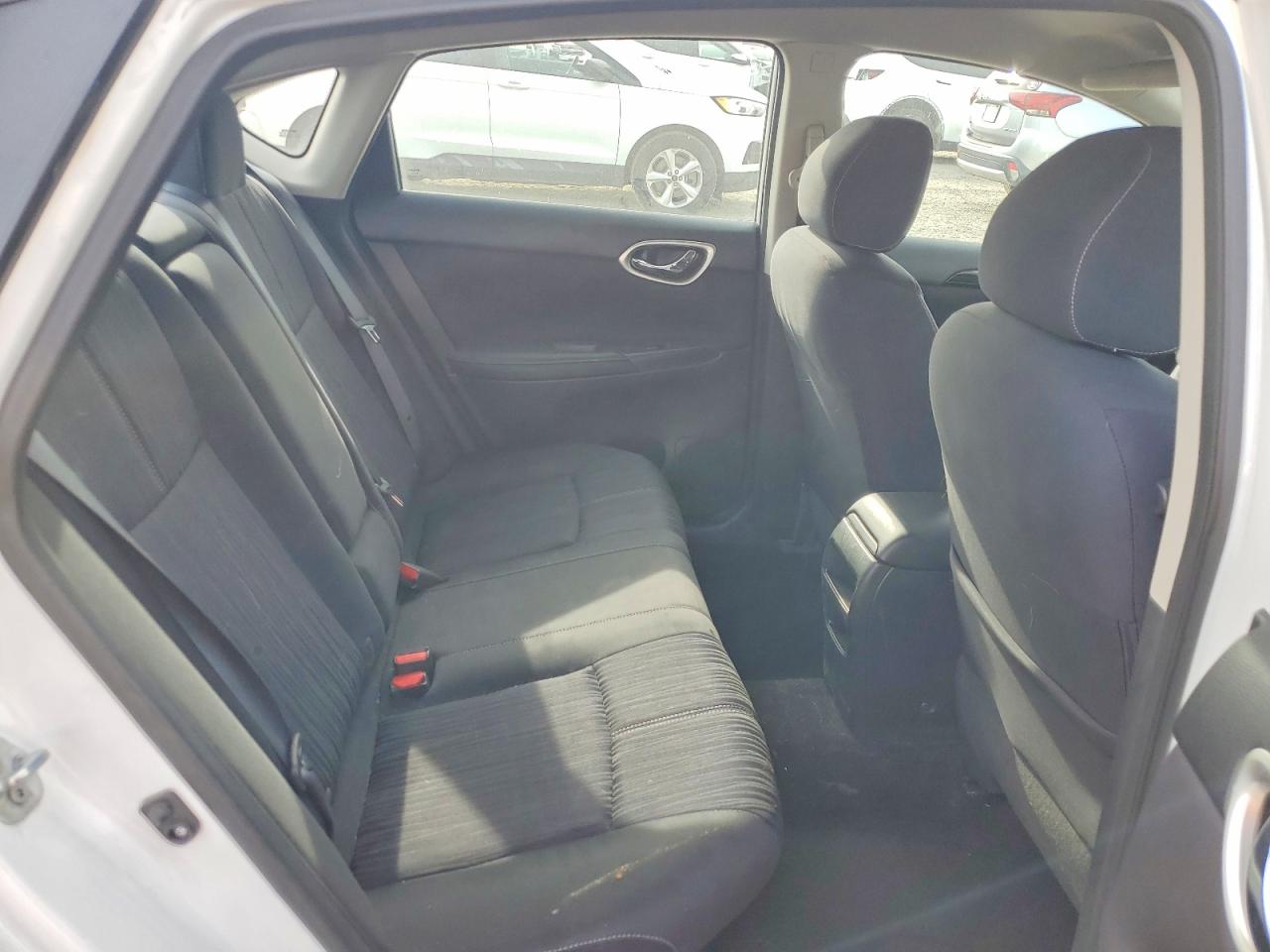 2016 NISSAN SENTRA SV photo 10