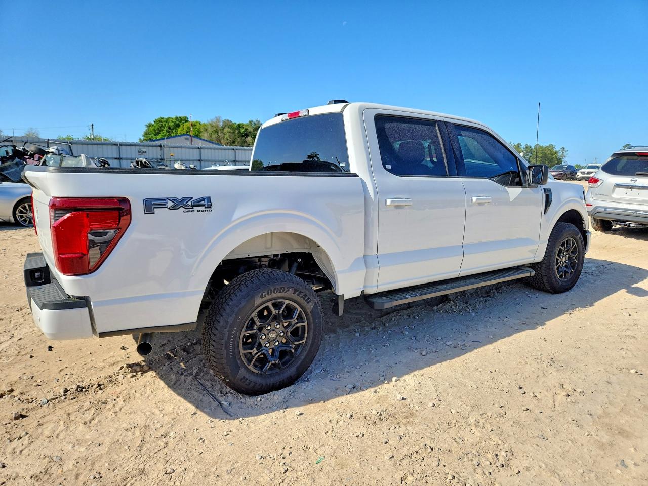 2025 FORD F150 XLT photo 5