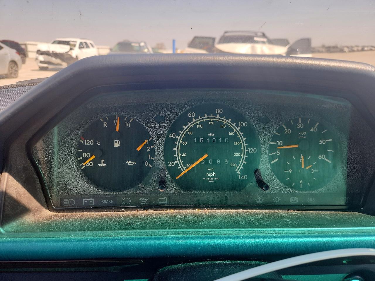 1993 MERCEDES-BENZ 300 D photo 17