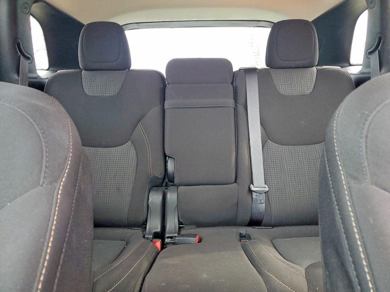 2016 JEEP CHEROKEE LATITUDE photo 28