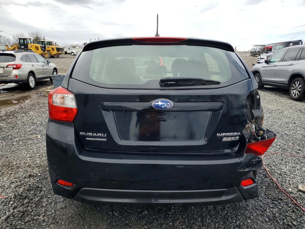 2015 SUBARU IMPREZA photo 6