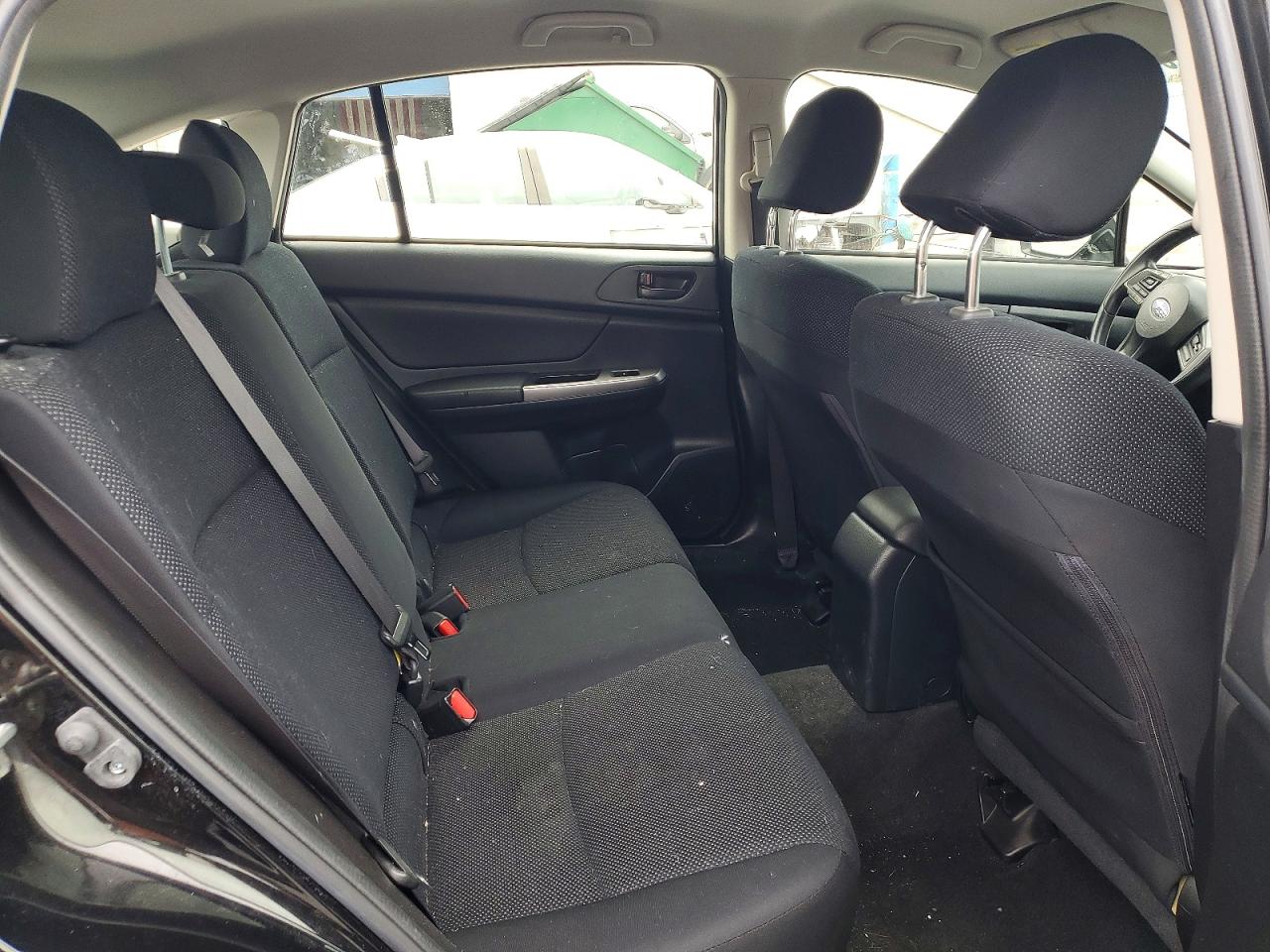 2015 SUBARU IMPREZA photo 11