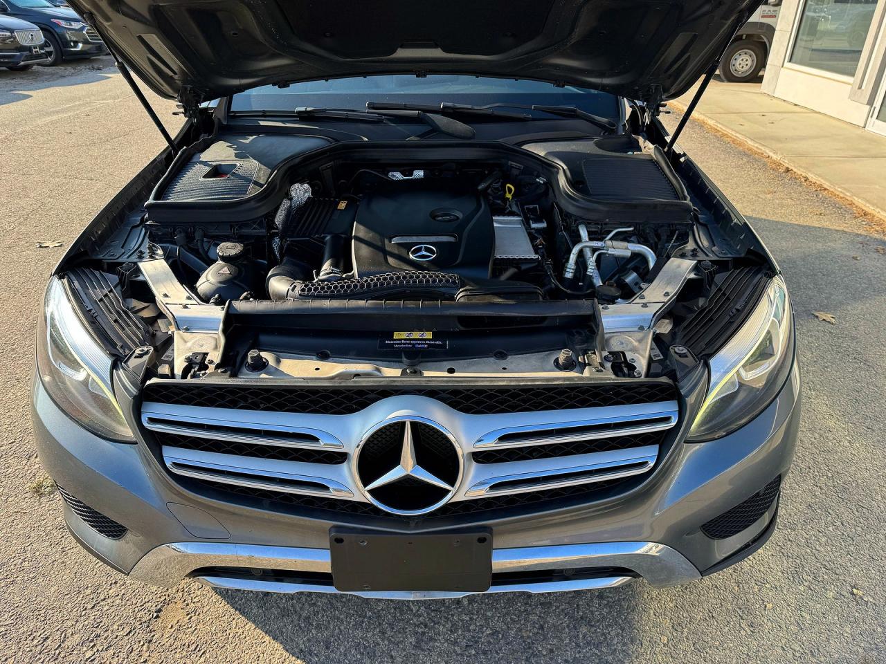 2017 MERCEDES-BENZ GLC 300 4MATIC photo 10
