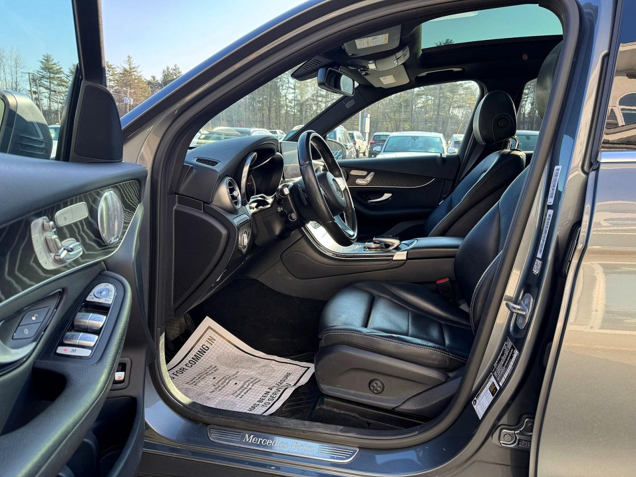 2017 MERCEDES-BENZ GLC 300 4MATIC photo 8
