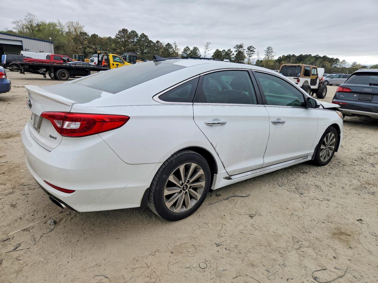 2017 HYUNDAI SONATA SPORT photo 5
