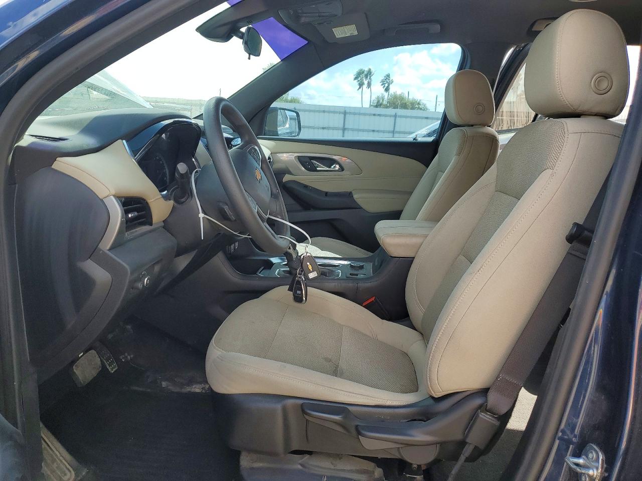 2023 CHEVROLET TRAVERSE LS photo 13