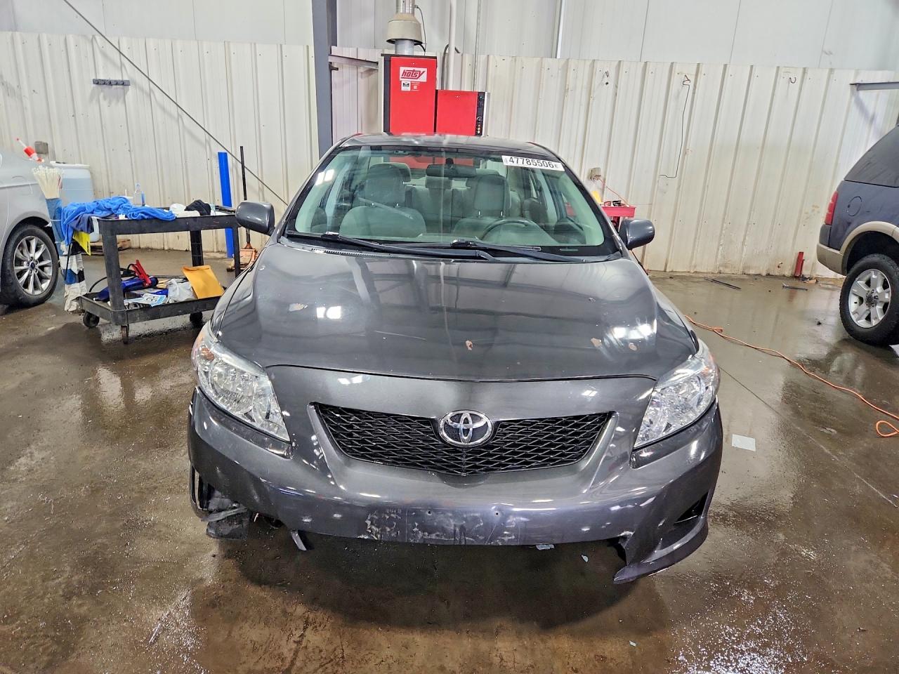 2010 TOYOTA COROLLA LE photo 9