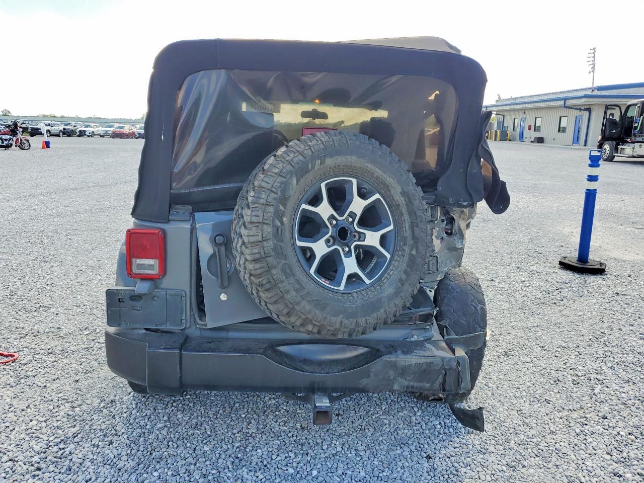 2007 JEEP WRANGLER SAHARA photo 11