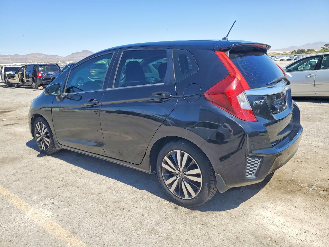 2017 HONDA FIT EX photo 4