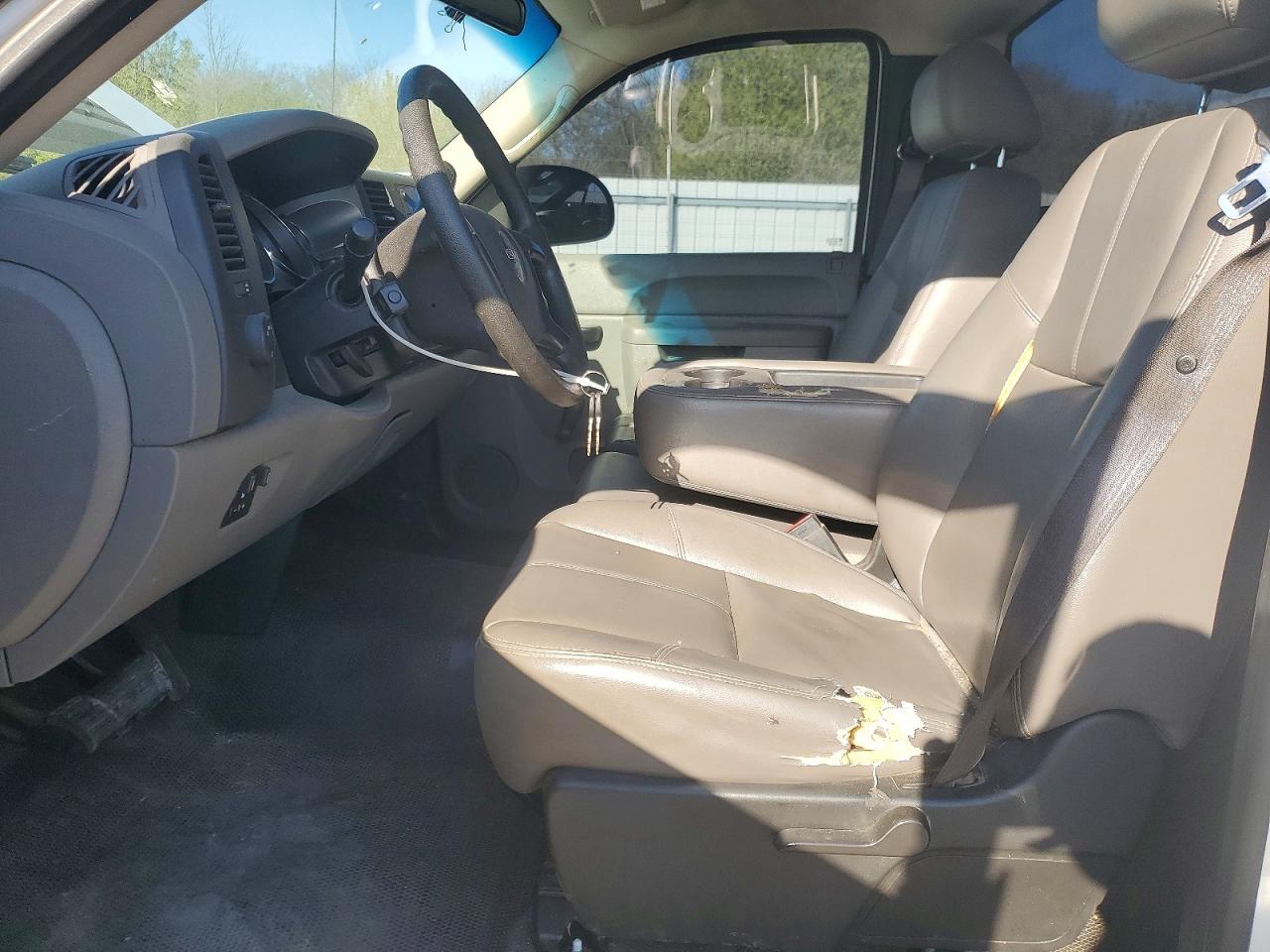 2011 GMC SIERRA C2500 HEAVY DUTY photo 13